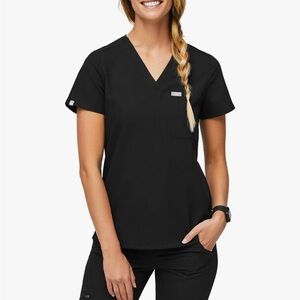 FIGS Women’s Catarina One-Pocket Scrub Top In Black XXS